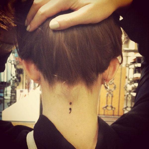 “分號(hào)紋身”的暗語(yǔ)你懂嗎?