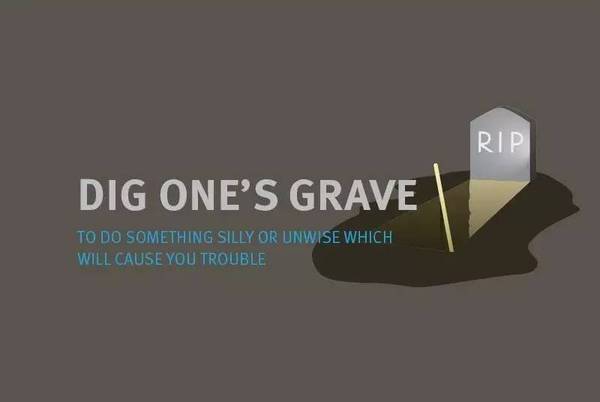 萬圣節(jié)idioms 學(xué)俗語也能很刺激！