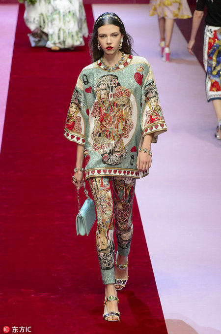 2018年時(shí)尚界刮起“中國(guó)風(fēng)”（組圖）